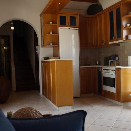 Ornos Seaside Blue Villas 外观 照片