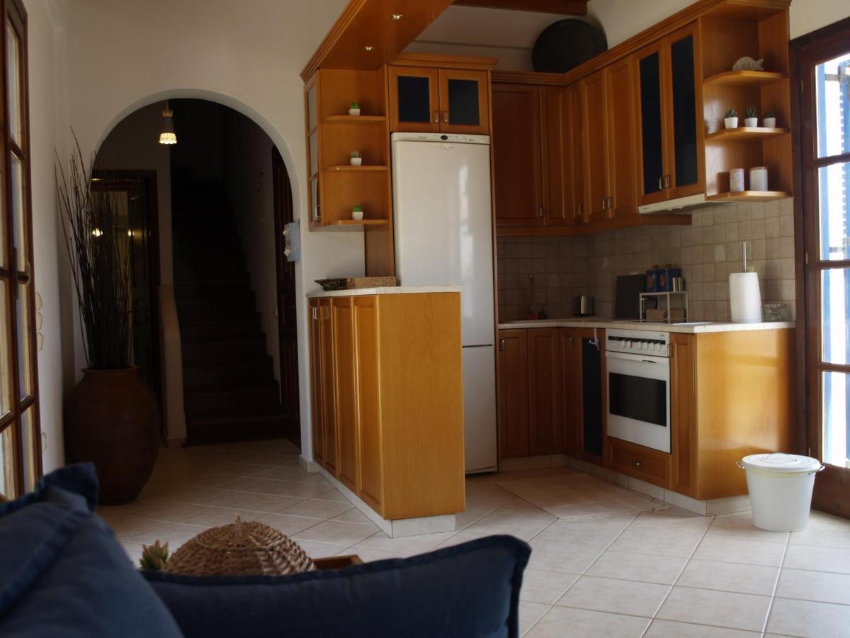 Ornos Seaside Blue Villas 外观 照片